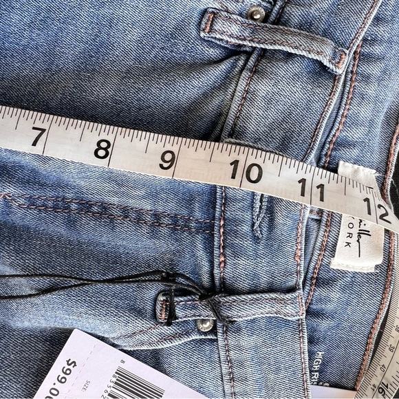 NWT SoHo High Rise Ankle Slim Light Wash Distressed Women's Jeans Size 8 - Picture 7 of 8